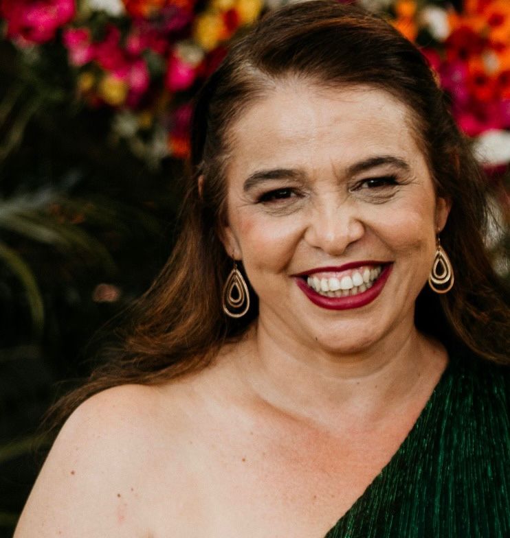 Foto de Dra. Márcia Valéria de Souza Almeida